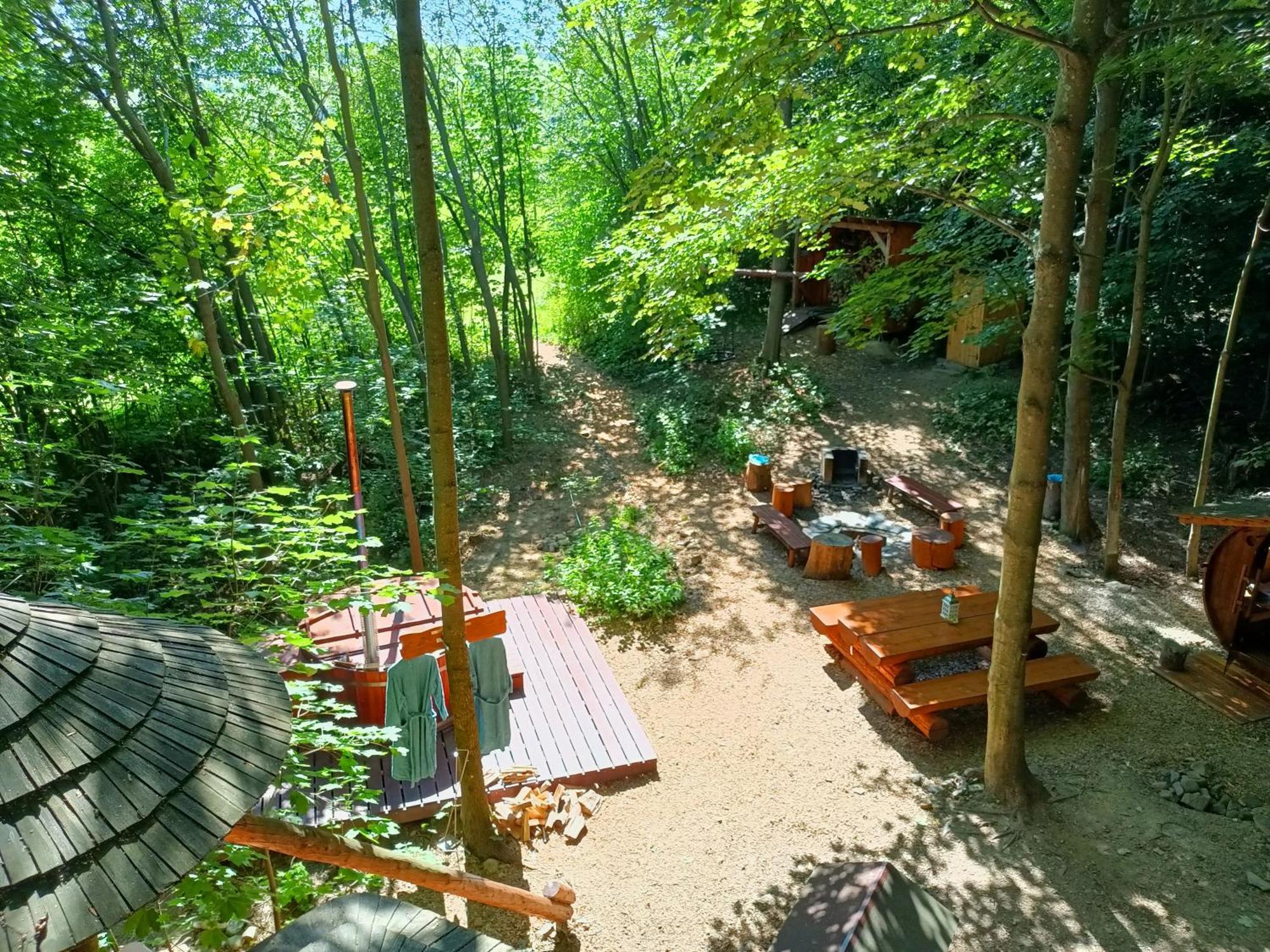 Treehous Sneznik S Wellness Otel Dolní Morava Dış mekan fotoğraf