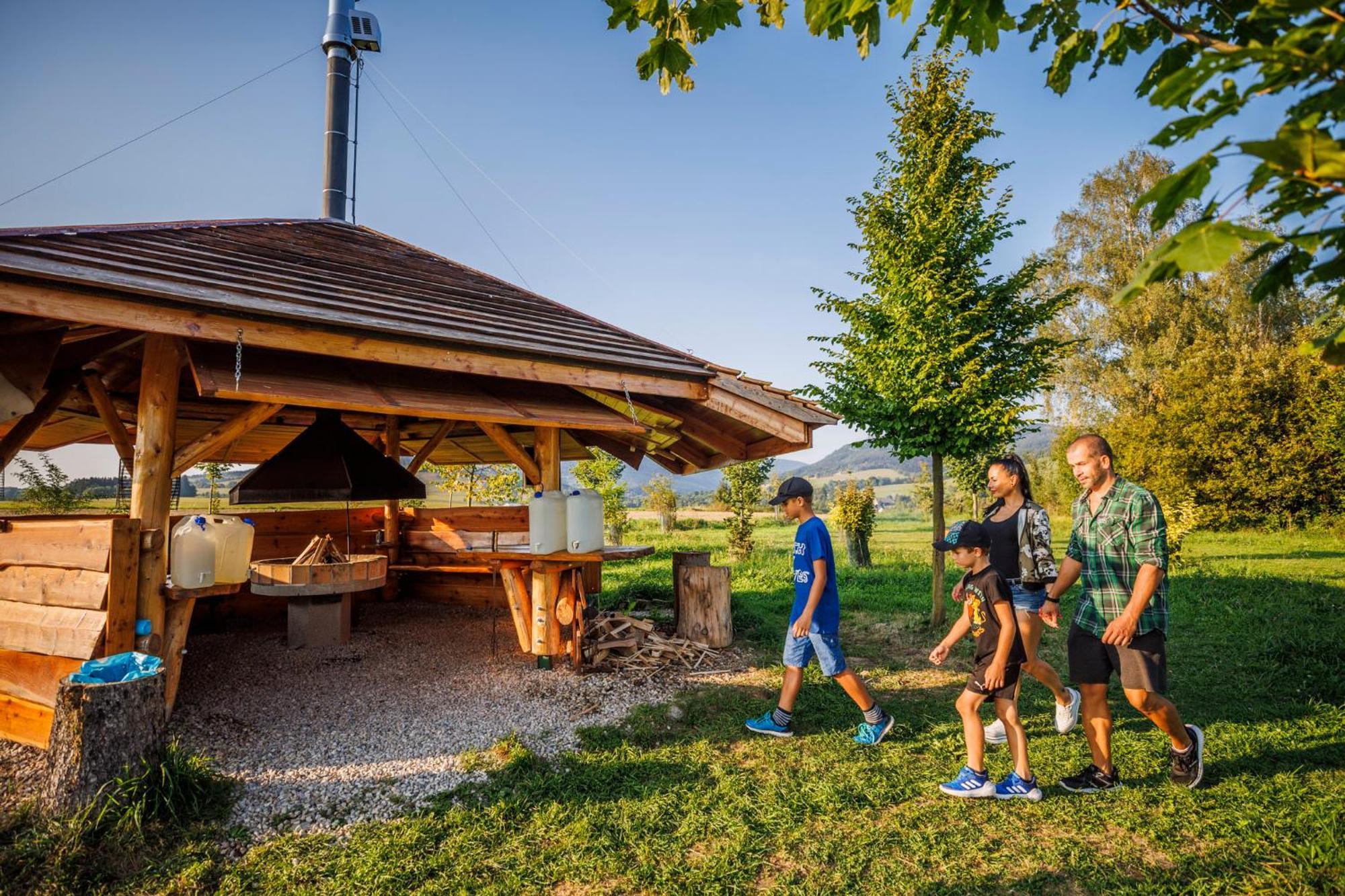 Treehous Sneznik S Wellness Otel Dolní Morava Dış mekan fotoğraf